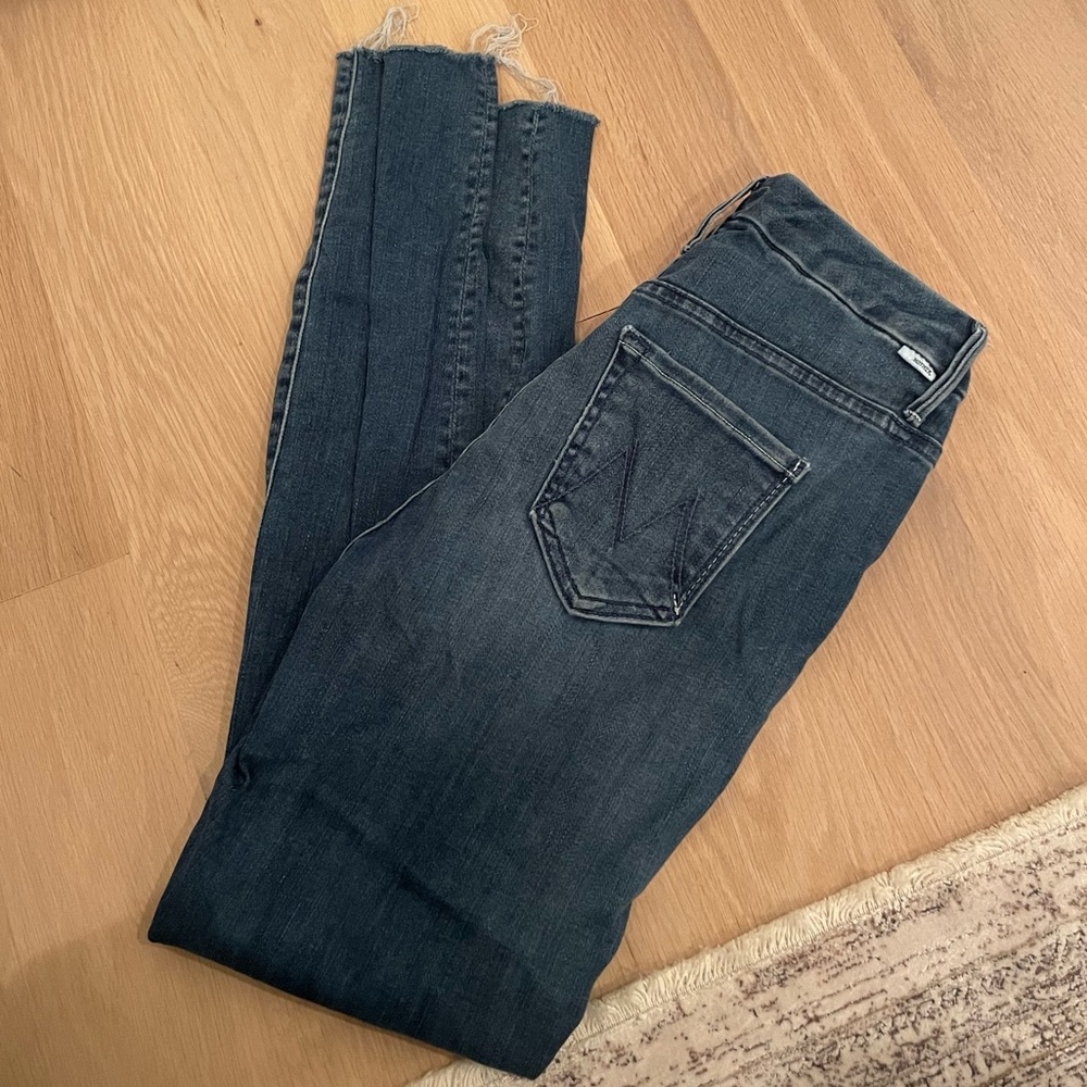 Mother High Waisted Looker Ankle Fray Jeans
